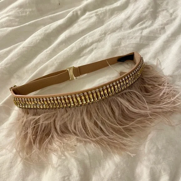 BCBG | Accessories | Bcbg Feather Belt | Poshmark display picture 3